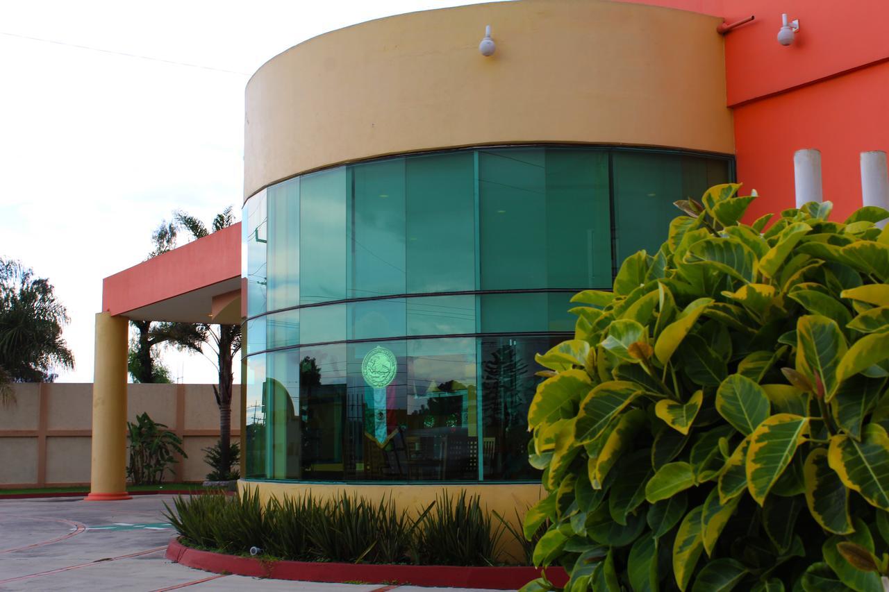 Hotel Real De Cortes Los Reyes  外观 照片